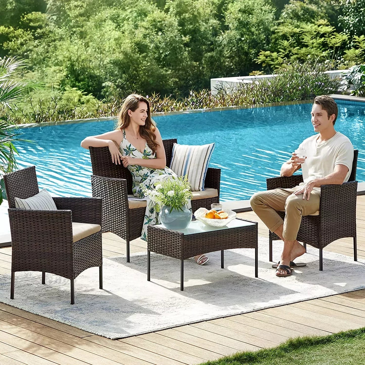 In And OutdoorMatch Balkonmeubel Margaretta - Tuinmeubelset - Gemaakt van PE Polyrattan - Loungeset - Terrasmeubels - Buiten - Voor Terras - Balkon - Tuin - Bruin/Taupe Garden set