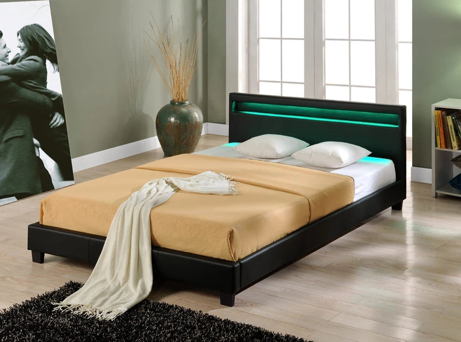 In And OutdoorMatch Bed Aileen - met LED verlichting - Bedbodem - 140x200 cm - Zwart - Modern Design bed twee personen