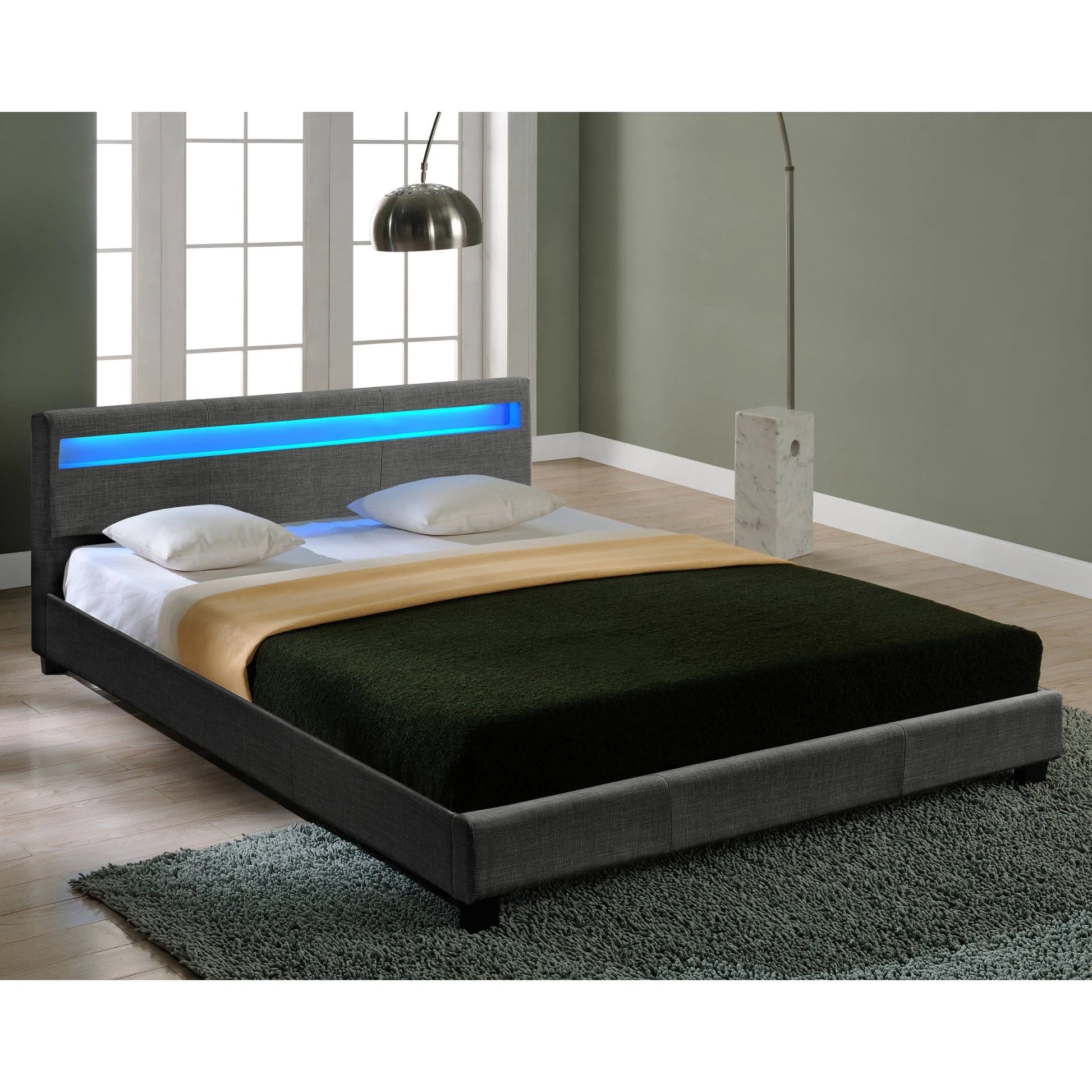 In And OutdoorMatch Houten Bed Skylar - Stof - LED verlichting Bedbodem - 180x200 - Donkergrijs - Modern Design bed twee personen