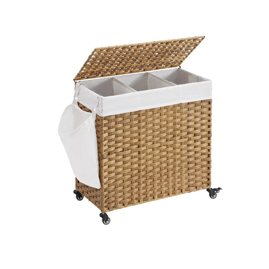 In And OutdoorMatch Wasmand Lauriane - Handgeweven - Wasmand - 140 L - Gemaakt van Polyrotan - met 3 Vakken - Afneembare Waszak - Deksel - Handvatten - voor Woonkamer - Badkamer - 66x33x60cm - Naturel Wasmand